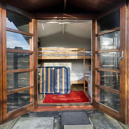 Charming In Tatil Evi Mesinge
